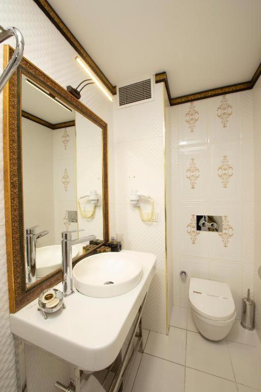 ホテル Phosphorion イスタンブール エクステリア 写真 Bathroom
