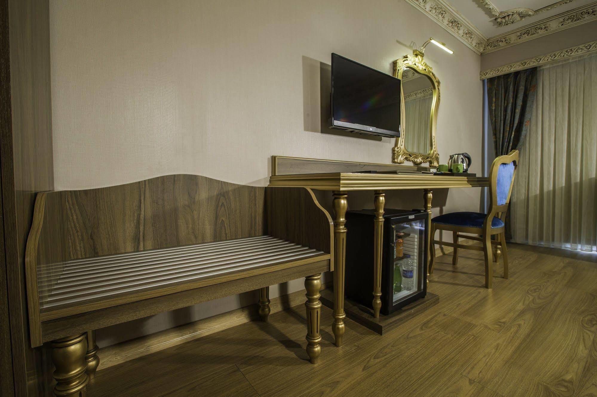 ホテル Phosphorion イスタンブール エクステリア 写真 A room at the hotel