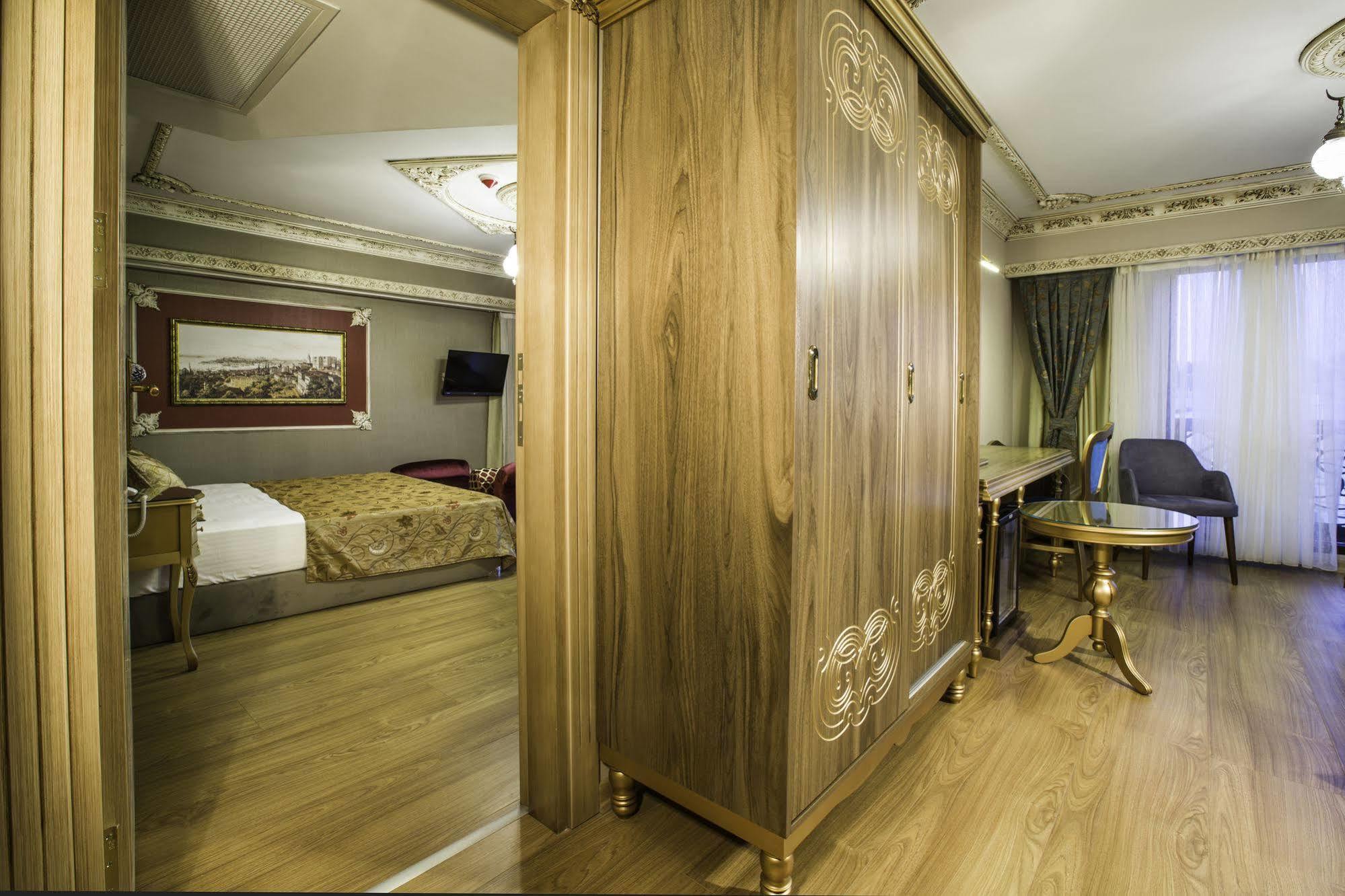 ホテル Phosphorion イスタンブール エクステリア 写真 A room at the hotel
