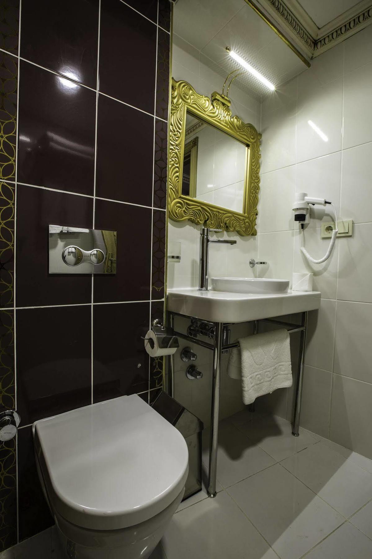 ホテル Phosphorion イスタンブール エクステリア 写真 Bathroom