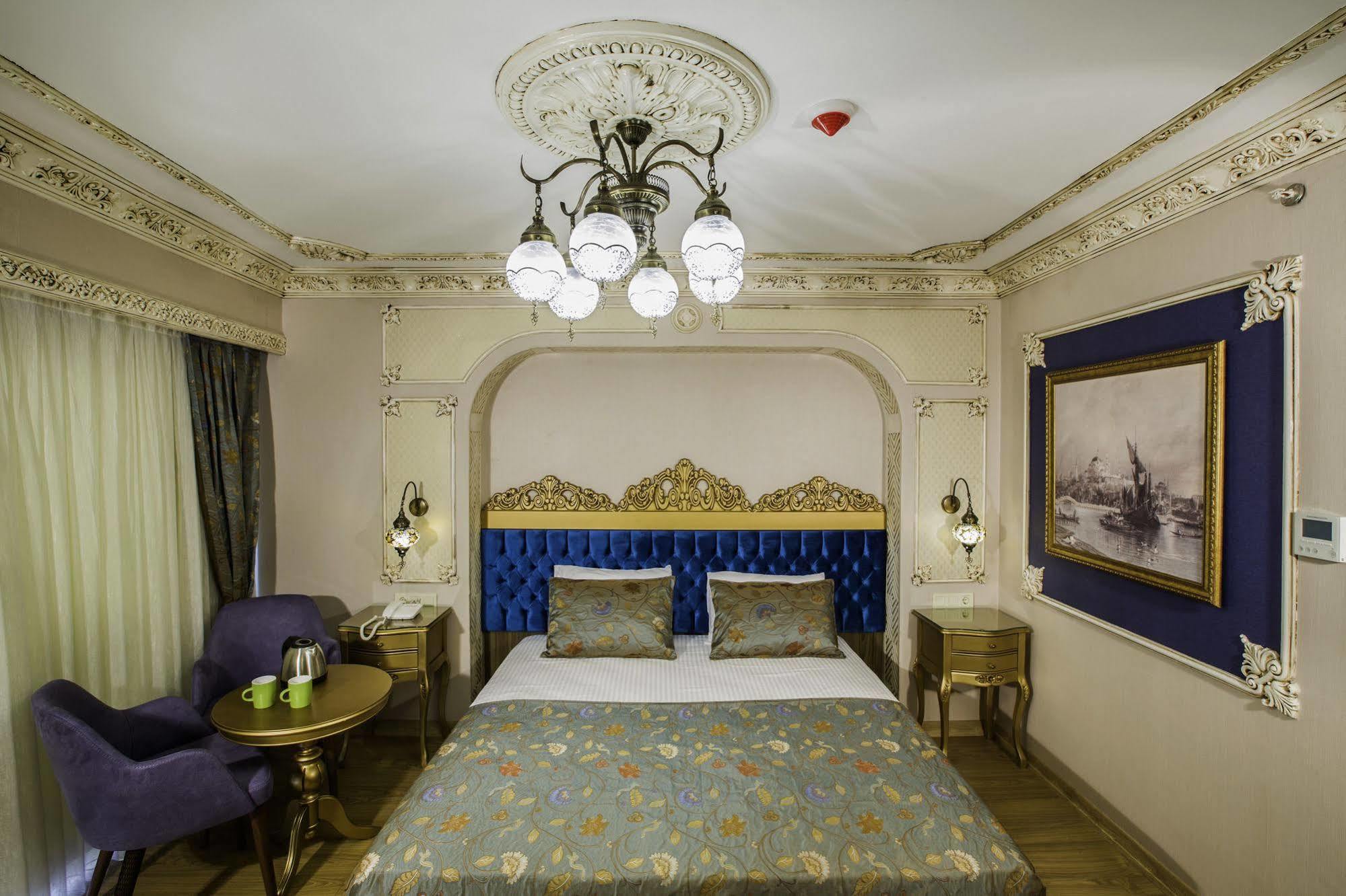 ホテル Phosphorion イスタンブール エクステリア 写真 A room at the hotel