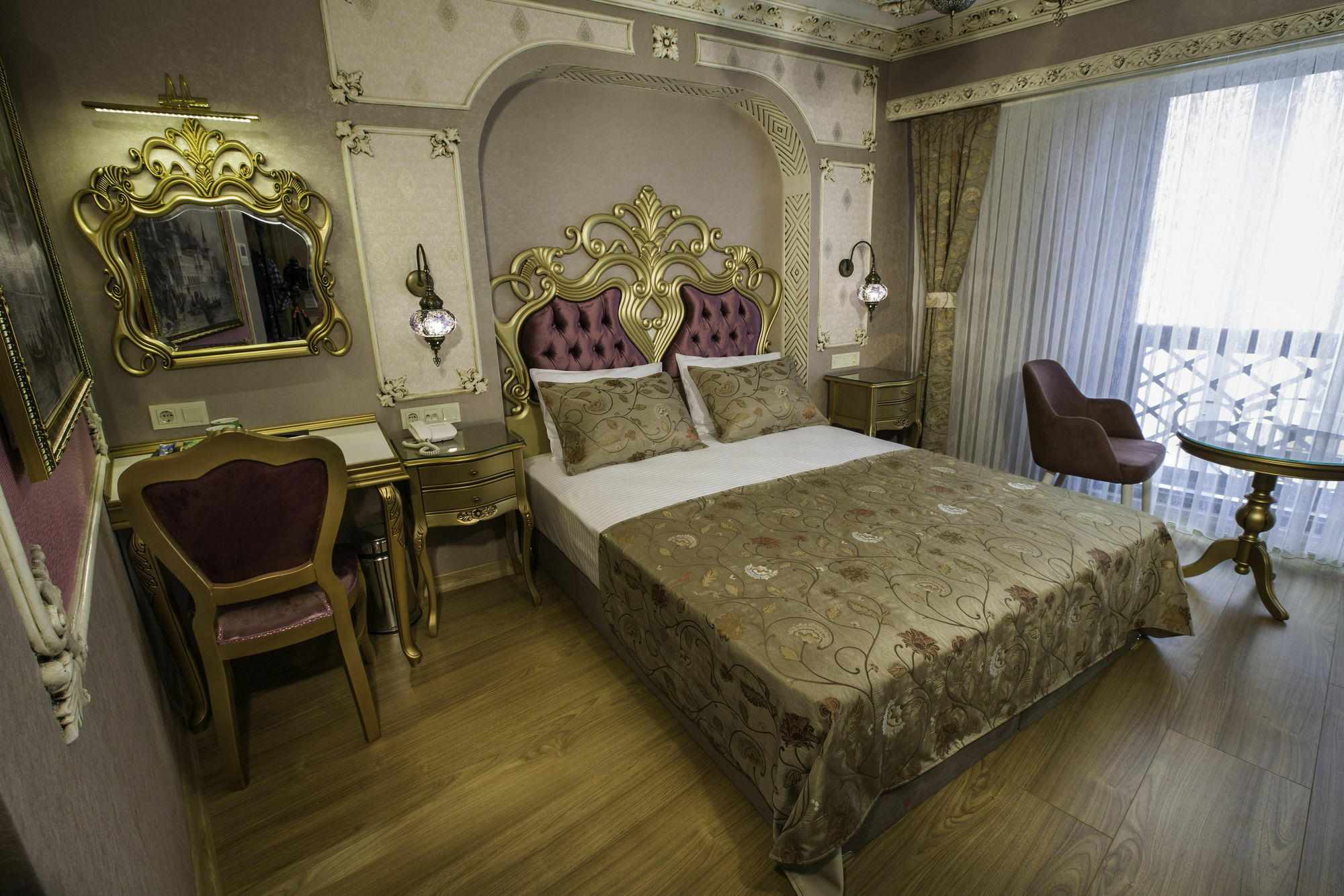 ホテル Phosphorion イスタンブール エクステリア 写真 A room at the hotel